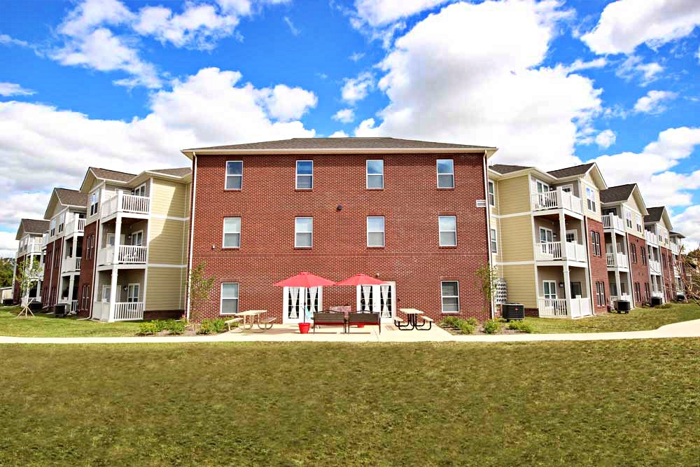 Commons at Little Bark Creek Apartments in Fremont, Oh